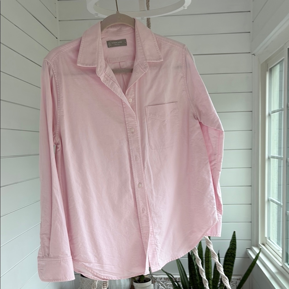 Everlane Must have organic Oxford shirt